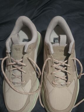 Teva Beige Hiking Sneakers with Pale Green Trim